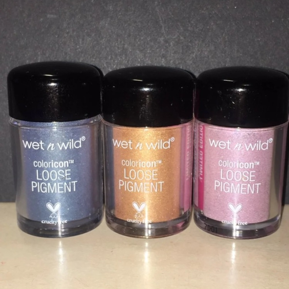 Glitter eyeshadow